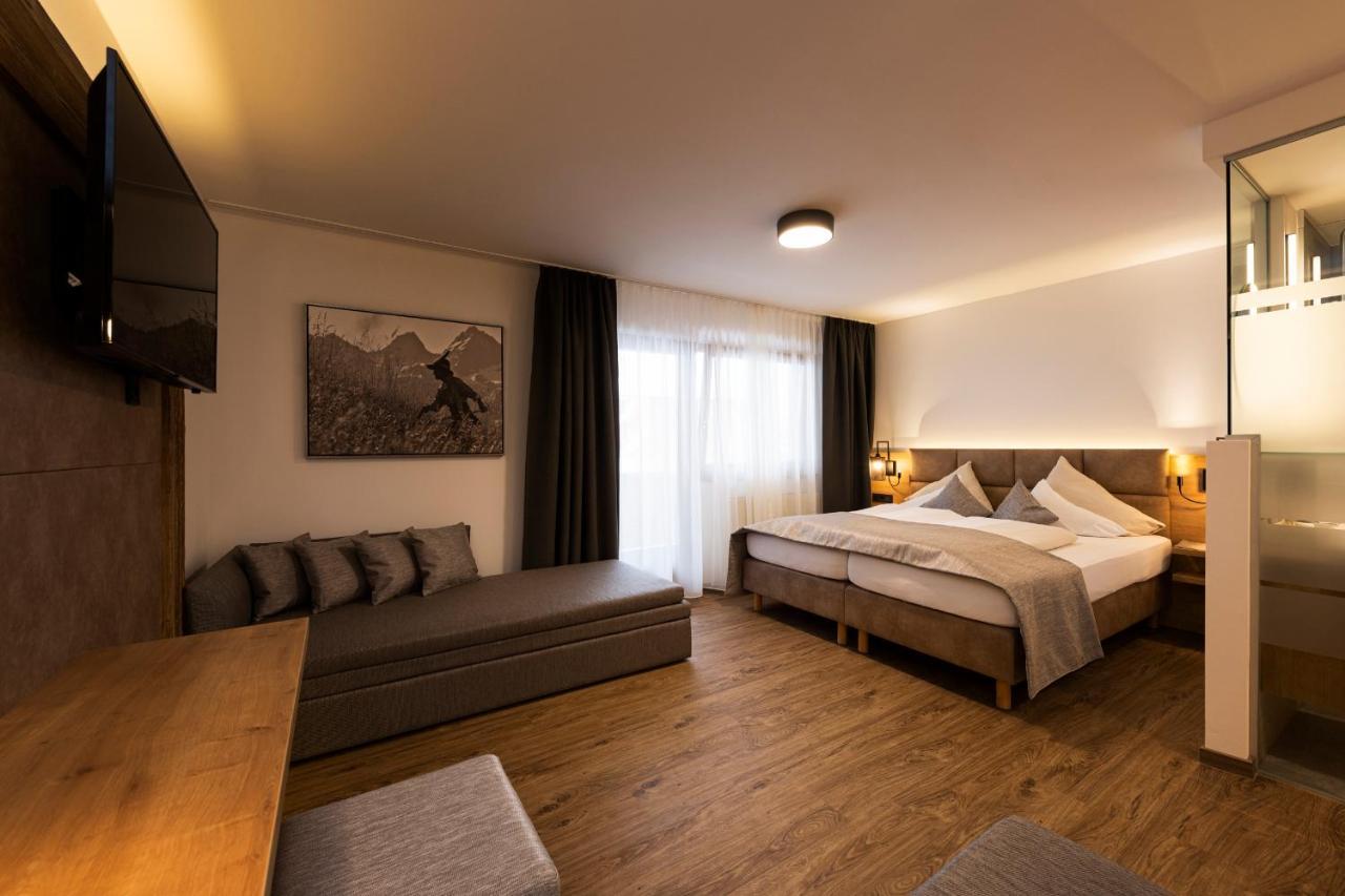 Hotel Brugger Fulpmes Eksteriør billede